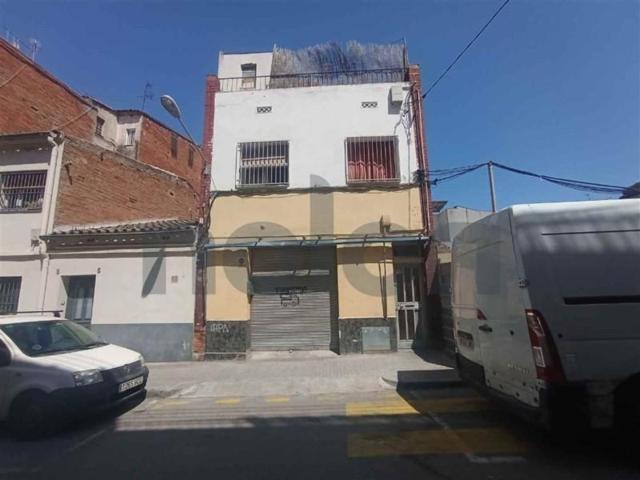 Piso en venta en Montcada i Reixac, Vallès Occidental photo 0