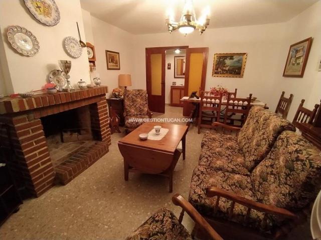 Piso en venta en Navamorcuende, Navamorcuende photo 0