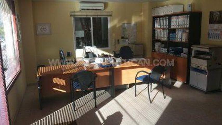 Local comercial en venta en Talavera de la Reina, Los Tres Olivos photo 0