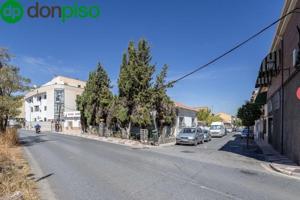 Terreno en venta en Armilla, Avenida de los ogijares photo 0