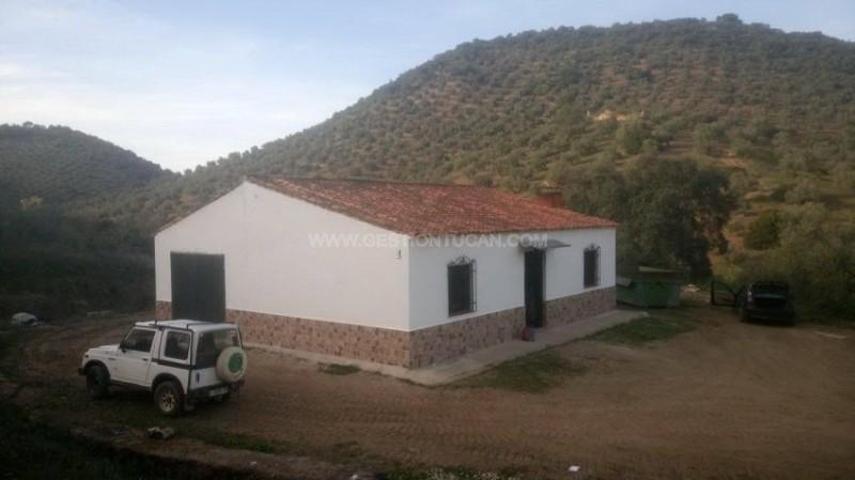 Chalet en venta en Adamuz, Adamuz photo 0