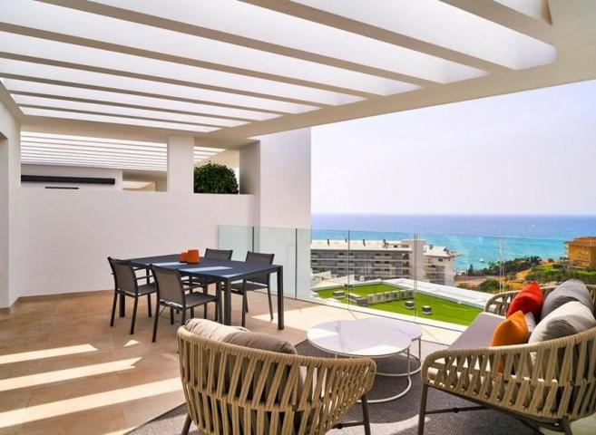 Apartamento en venta en Fuengirola, El Higueron photo 0