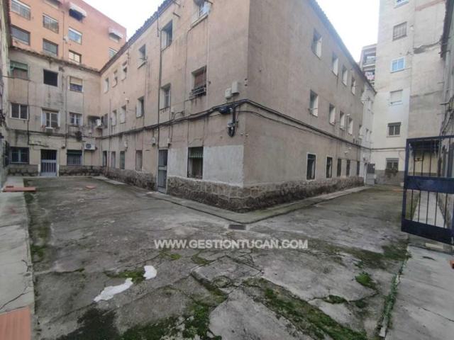 Edificio en venta en Talavera de la Reina, Centro - Casco Antiguo photo 0