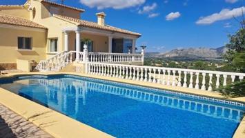 Chalet en venta en Pedreguer, Marina Alta photo 0