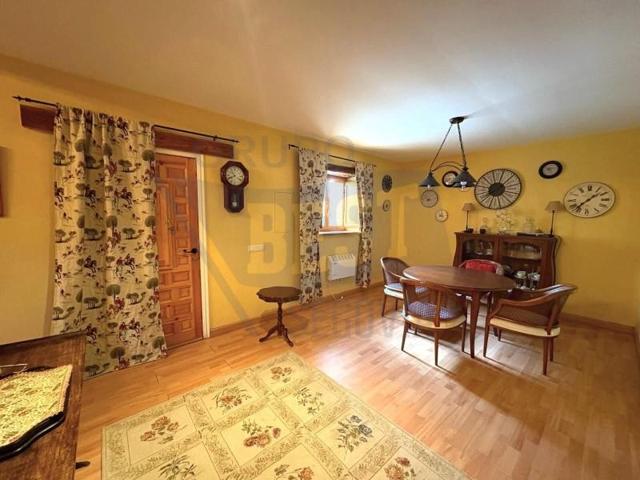 Adosada en venta en Santa María la Real de Nieva, Paradinas photo 0
