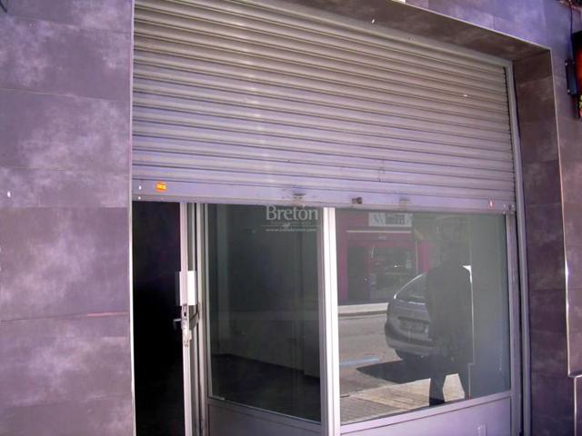Local comercial en venta en Zaragoza, Zaragoza photo 0