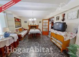 Casa en venta en Cortes de Pallás, Cortes d pallás photo 0