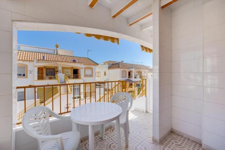 Bungalow en venta en Torrevieja photo 0