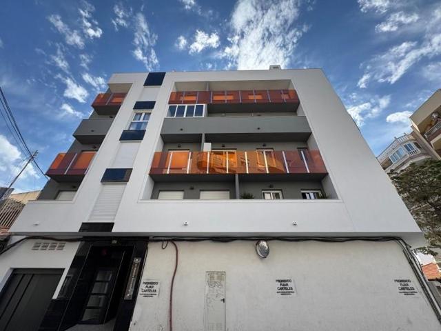 Apartamento en venta en Torrevieja, Centro photo 0