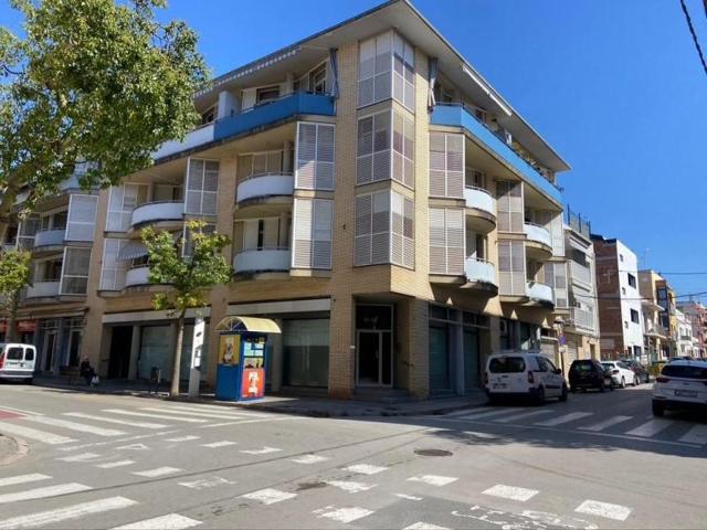 Piso en venta en Cubelles, Eixample photo 0