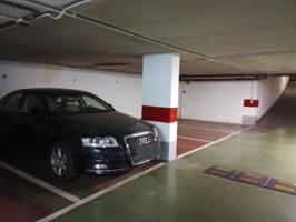 Parking en venta en Sevilla, Nervión photo 0