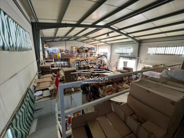 Nave industrial en venta en Lucena, Lucena photo 0
