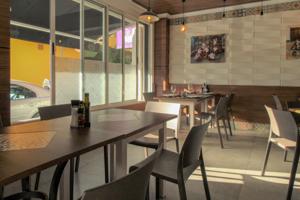 Local comercial en venta en Denia, CIU CENTRO DE SALUD photo 0