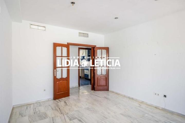 Piso en venta en Alcalá de Guadaira, Malasmañanas photo 0