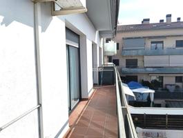 Piso en venta en Figueres, Creu de la mà photo 0