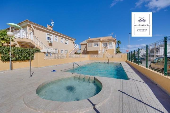 Piso en venta en Torrevieja, Los Frutales photo 0