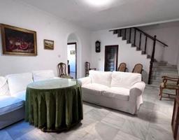 Casa en venta en Guillena, Andalucia photo 0