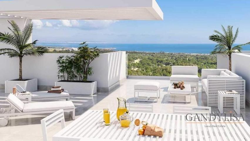 Apartamento en venta en Alicante photo 0