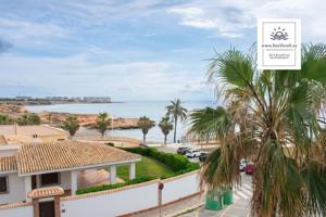 Apartamento en venta en Orihuela Costa, Playa Flamenca photo 0