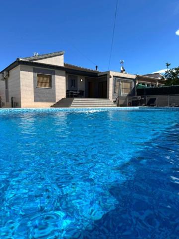 Chalet en venta en Torrevieja, Los Balcones - Los Altos del Edén photo 0