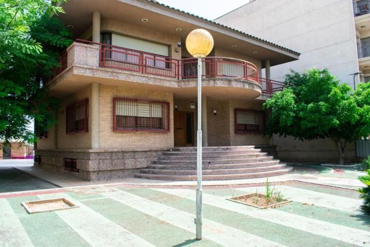 Chalet en venta en Murcia, Llano de Brujas photo 0