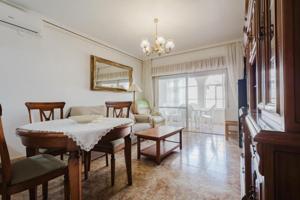 Apartamento en venta en Torrevieja photo 0