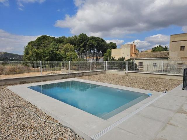 Adosada en venta en Benisanó, ZONA PAREADOS photo 0