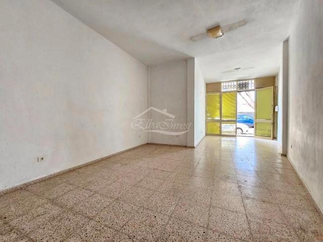 Local comercial en alquiler en Guía de Isora photo 0