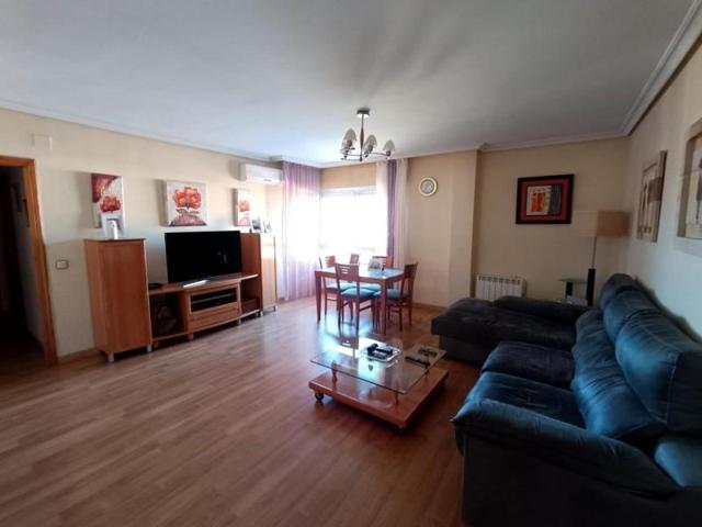 Piso en venta en Plasencia, Avenida extremadura photo 0