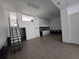 Local comercial en venta en Arrecife, Valterra photo 0