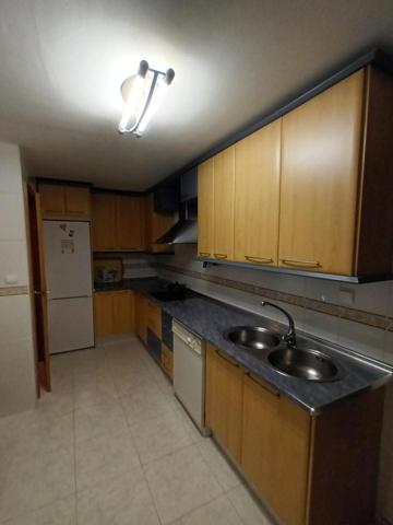 Piso en venta en Plasencia, Donantes de sangre, 10600 photo 0