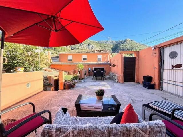 Casas de pueblo en venta en Alcalali, Casco Urbano photo 0