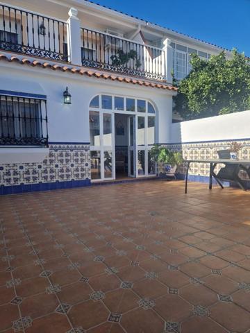 Adosada en venta en Puerto Real, Las Canteras - El Almedral photo 0