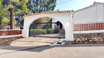 Chalet en venta en Denia, Montgó photo 0