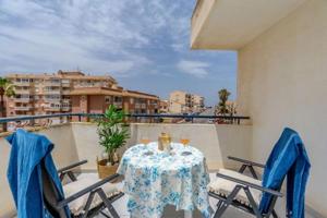 Piso en venta en Torrevieja, Baix Segura photo 0