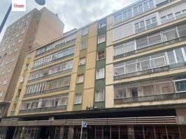 Piso en venta en Burgos, Avda. de la Paz photo 0