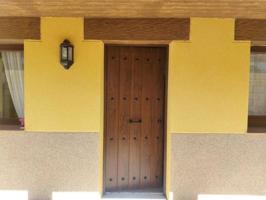 Chalet en venta en Navas del Rey, Urbanización photo 0