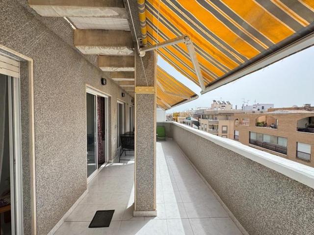 Aticos en venta en Torrevieja, Playa del cura photo 0