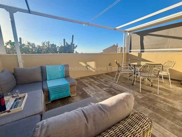 Apartamento en venta en Villajoyosa, Partida Montiboli photo 0