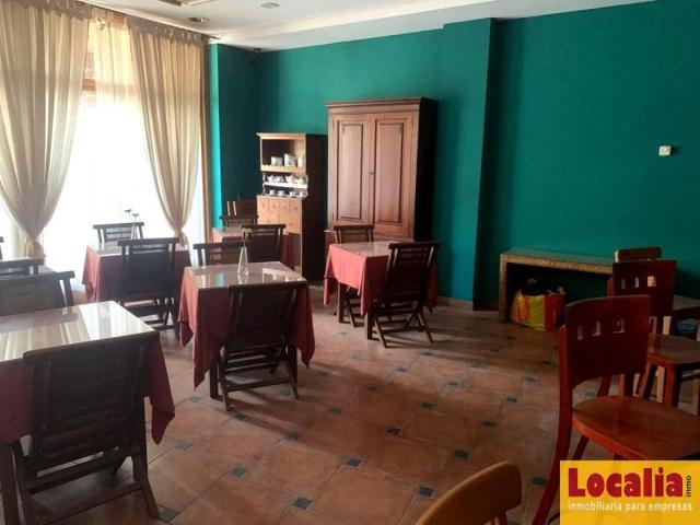 Edificio en venta en Simancas, Calle Luis Antonio Conde, 47130 photo 0