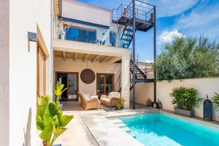 Casas de pueblo en venta en Muro, Muro photo 0