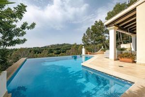 Chalet en venta en Calvia, Portals Nous - Bendinat photo 0