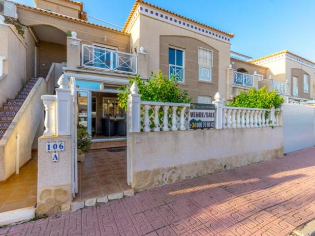 Apartamento en venta en Torrevieja, Aguas Nuevas photo 0