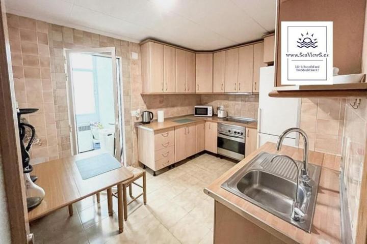 Apartamento en venta en Torrevieja, Centro photo 0