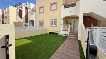 Bungalow en venta en Orihuela photo 0