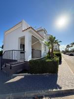 Adosada en venta en Torrevieja photo 0