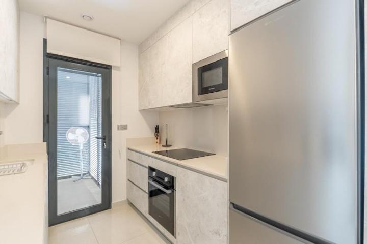 Apartamento en venta en Torrevieja photo 0