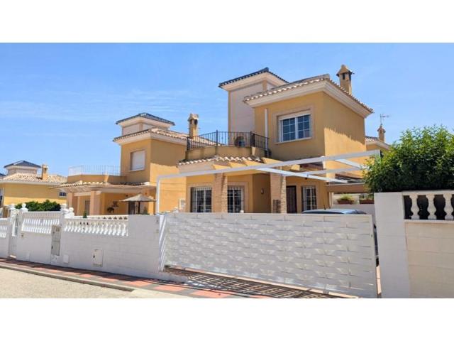 Chalet en venta en Algorfa photo 0