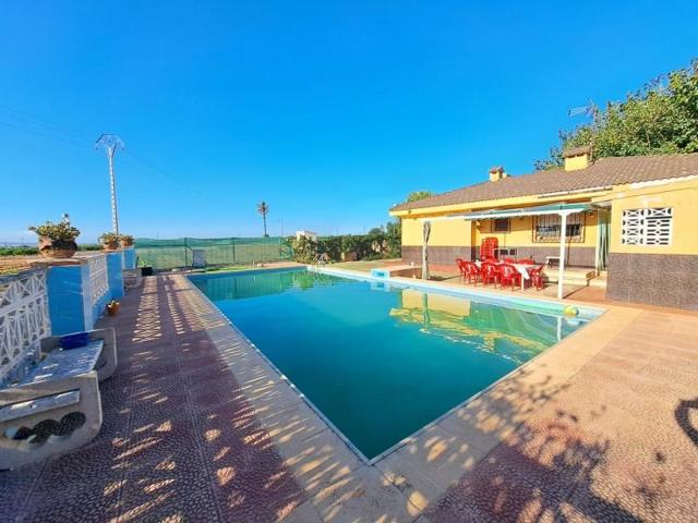 Chalet en venta en Alzira, Zona Polígono Tisneres photo 0
