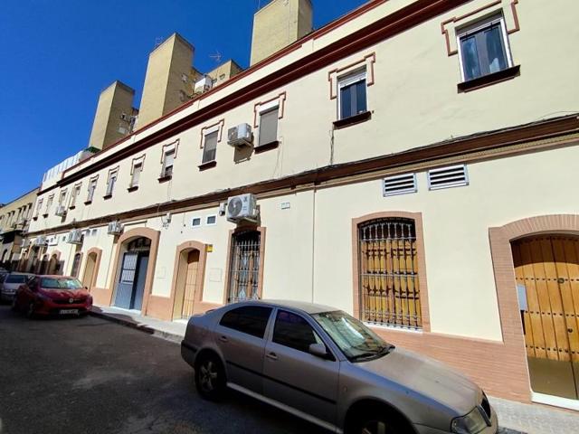Piso en venta en Sevilla, Alameda photo 0